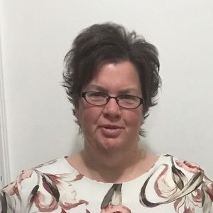 Meet your Posher, Ellen